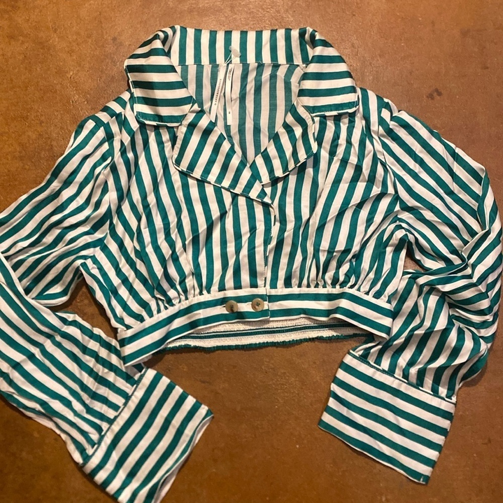 Anthropologie Pajama Style Green Pinstriped Cropped Blouse Size XS C1